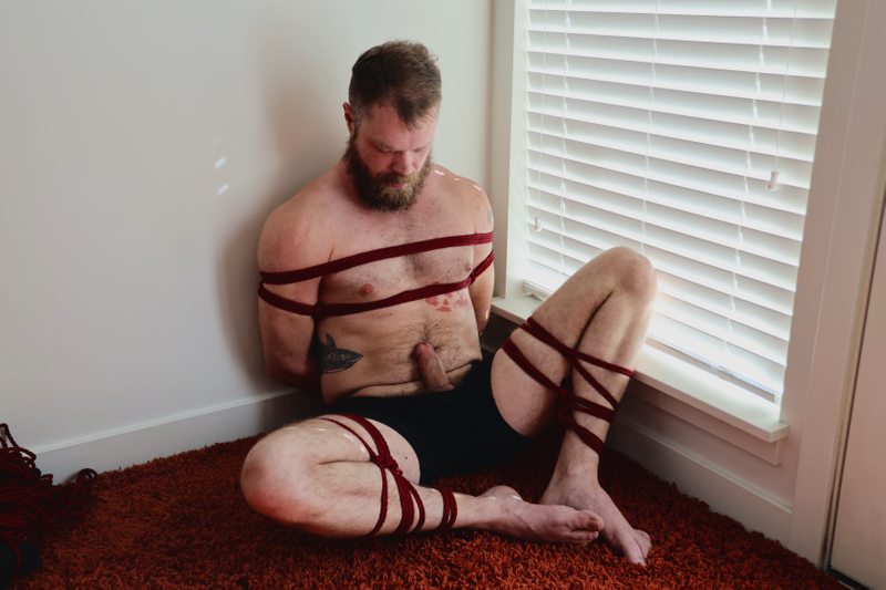 A photo album of Cam Damage & Mike Panic. Tagged with: chemistry, intimate, submission, dominance, real couple, bondage & rope.